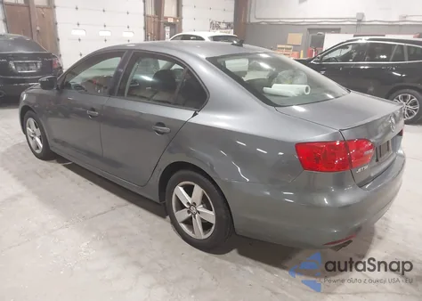 2012 Volkswagen Jetta 2.0L Tdi from USA, damaged, VIN 3VW3L7AJ2CM380106